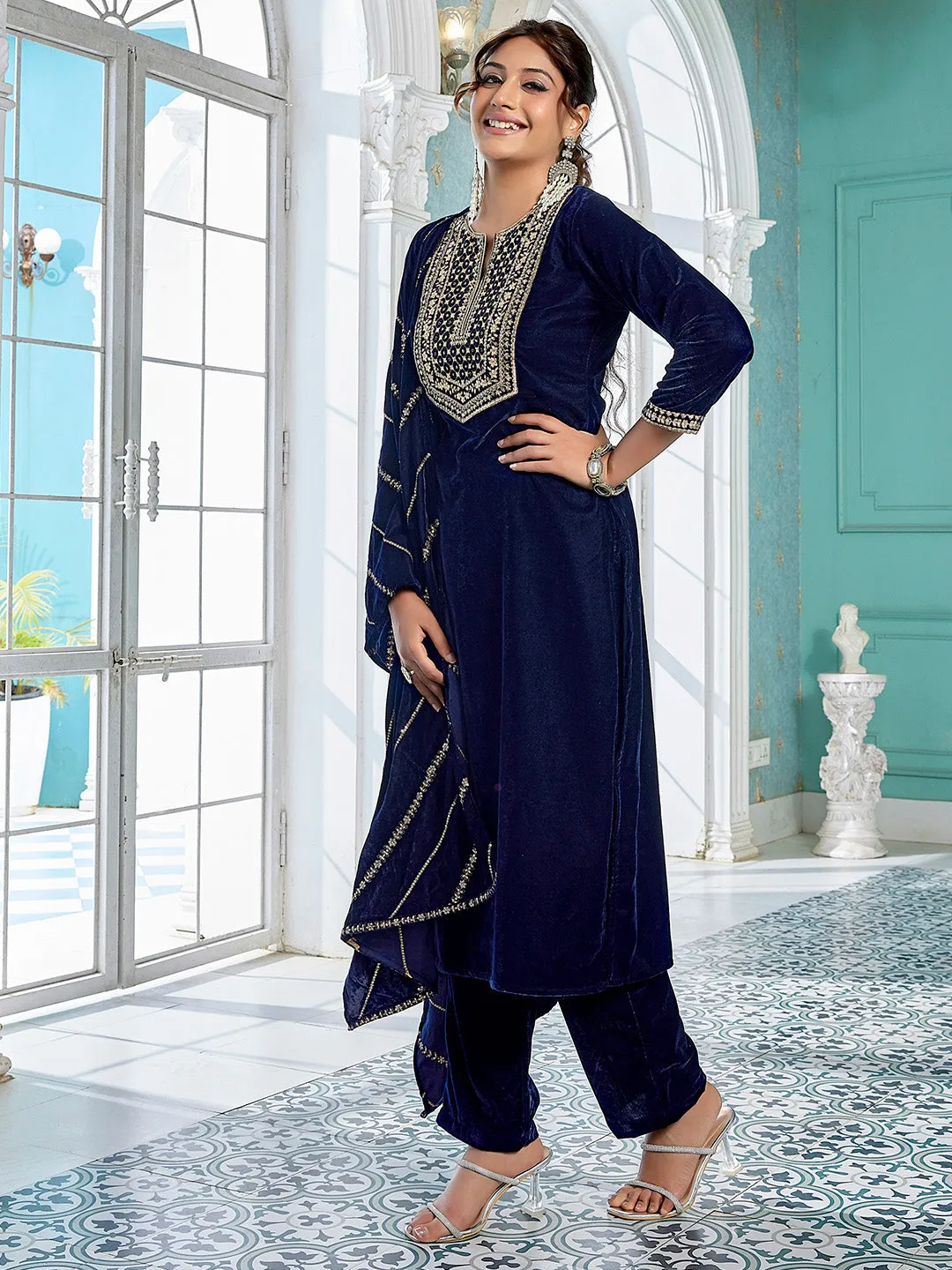 Navy Blue Velvet Zari Embroidered Straight Kurta Set